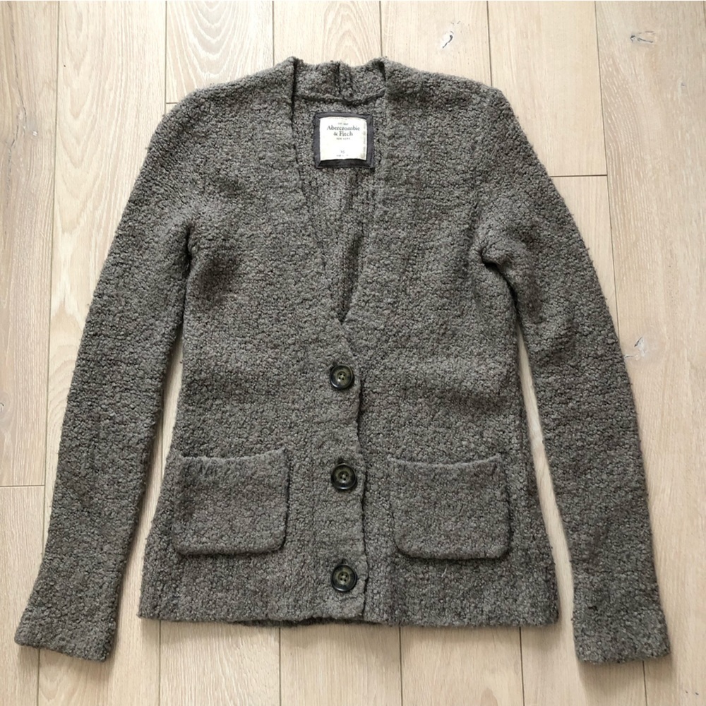 Abercrombie & Fitch Boucle Yarn Pocket Cardigan in Light Brown Size XS